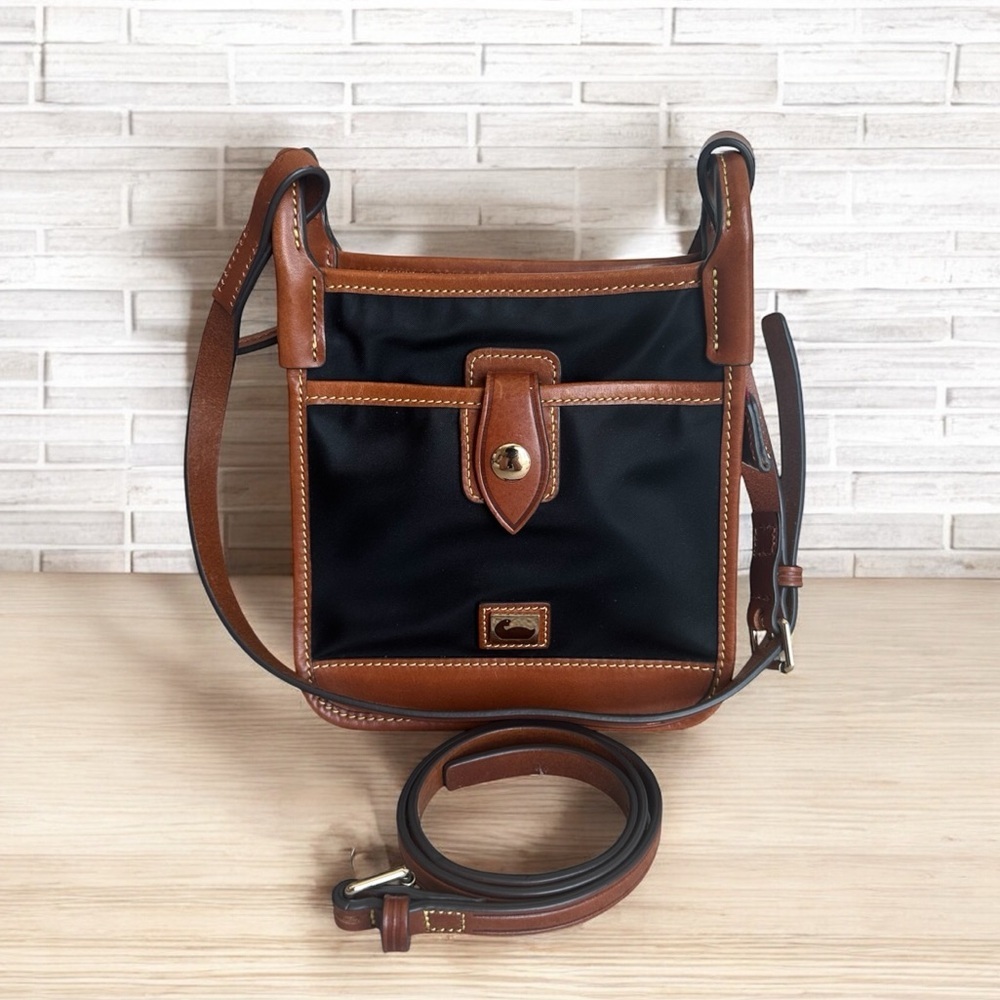 Dooney & Bourke Convertible Crossbody Bag